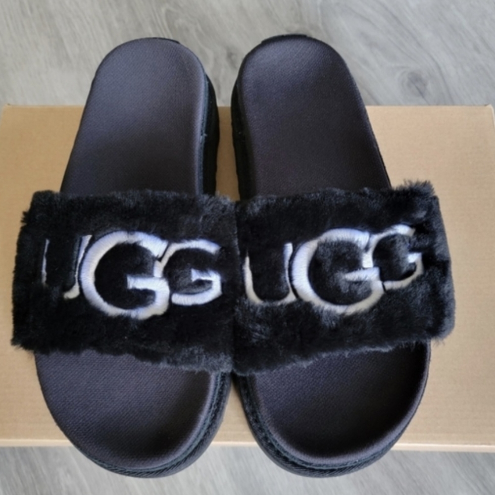 UGG Laton Fur Platform Slides